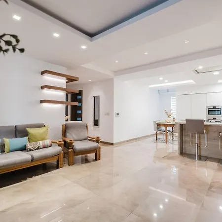 Apartamento Dolmen Court Qawra Fl13 W Shared Pool! By Homely