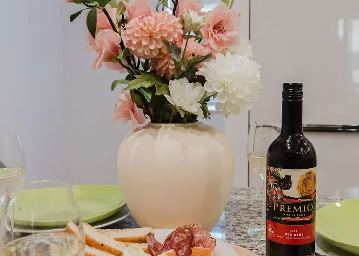 Daire Dolmen Court Qawra Fl13 W Shared Pool! By Homely *