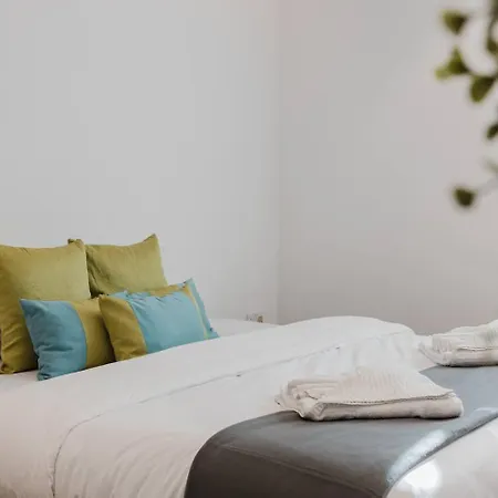 Apartment Dolmen Court Qawra Fl13 W Shared Pool! By Homely St. Paul's Bay