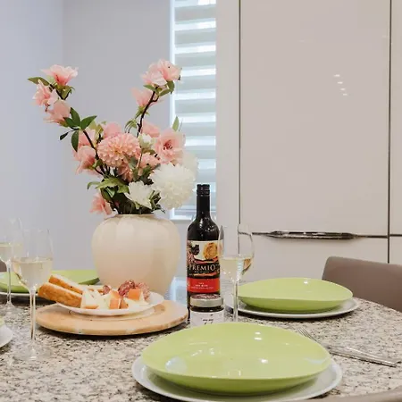 Apartment Dolmen Court Qawra Fl13 W Shared Pool! By Homely St. Paul's Bay